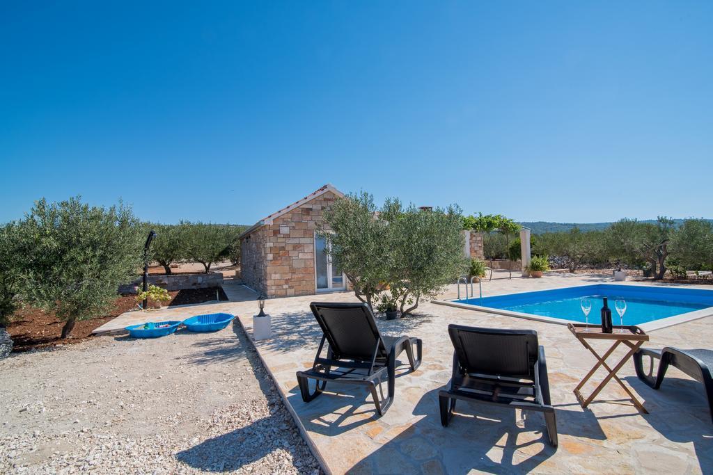 Holiday Home My Summer House Supetar Exterior photo